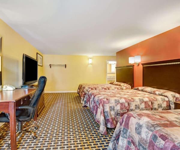 Luxury hotel room
