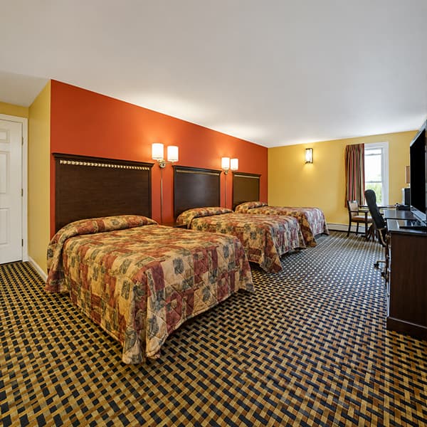 Triple Room